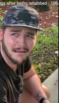 Нет, не так, изобрази сентиментальность.