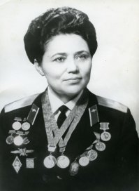 Мне кажется, что заслуженнее Марины Попович нет...