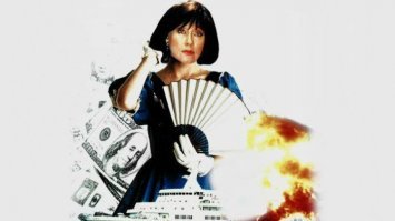 Тоже сразу вспомнилось 
Вот королева пиратов всех времен: