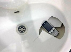 Ну так это же не хрустальный Яблофон.