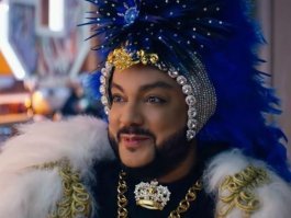 Цвет настроенья - синий...