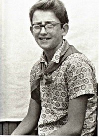 Действительно,как будто более удачной фотографии не найти.