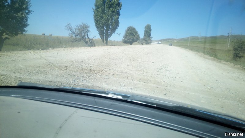 Зеленчукская. 

Не выдержал кронштейн. Металлический.  

Скорость 20-25 км/ч. 
Больше - колеса отстегнутся. :)