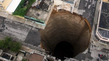 20 людей, у которых в жизни точно наступила чёрная полоса