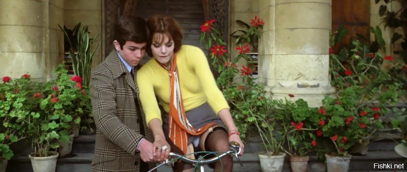 Кадр из фильма "Коварство" (итал. Malizia) (1973).