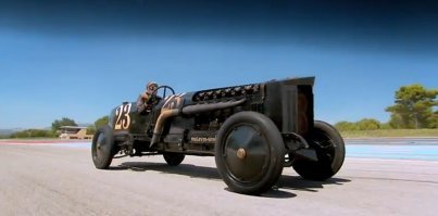 48 литров от самолета)))