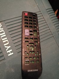 Я сделал пульт для бабушки. Защита от случайного нажатия. Эра цифрового ТВ. Остальные кнопки на пульте приставки.