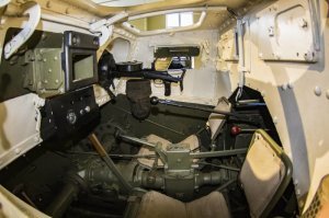 Довольно интересно, но чё, фоток ныне здравствующего "Комсомольца" не нашлось?