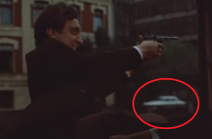 Один из моих любимых фильмов, но "за кадром" в самом фильме столько ..., можно ещё один фильм о киноляпах снимать!