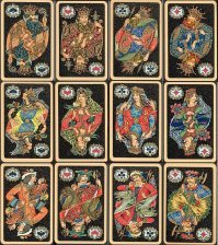 Па лехская миниатю ра   народный художественный промысел, развившийся в посёлке Палех Вязниковского уезда Владимирской губернии (ныне Палехский район Ивановской области). Лаковая миниатюра исполняется темперой на папье-маше. Обычно расписываются шкатулки, ларцы, кубышки, брошки, панно, пепельницы, заколки для галстука, игольницы и прочее.