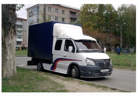 Может его на ГАЗ дизайнером взять?