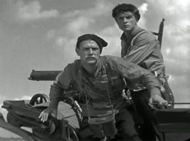 Нихрена они в супергероях не рубят.