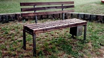 У немцев что ли опыт приняли? Там хоть если денежку засунешь - шипи уберутся...