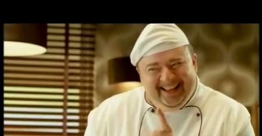 О красных кнопках и оруженосцах: как устроены "ядерные чемоданчики" лидеров США и России