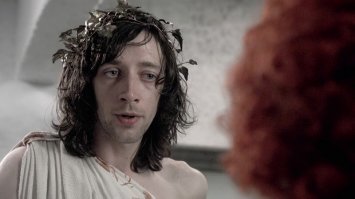 А потом приходит секта бога Билиуса ( бога похмелья)