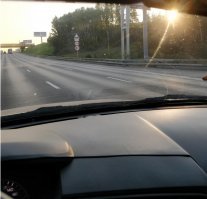 сегодня там проезжал, как раз от каширки в сторону бесед, рядом с постом такая фигня. при чем отрезок между знаками 80 и 100 примерно метров 300, как раз чтоб вас хлопнуть...