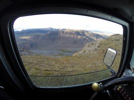 Надоели посты про Навального и про кошек!..делаем фото из окна -  Я первый - это Торoнто