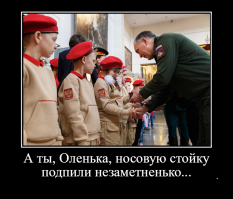 Китайский БПЛА Wing Loong, серьезно пострадал от нашествия детей на авиасалоне МАКС 2019