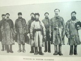 А ведь у жителей даже в в 20 веке ещё нет даже обуви Одеты в тряпьё! И это 20й век!