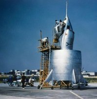 Буквально на днях Илон Маск презентовал нечто подобное как ноу-хау.