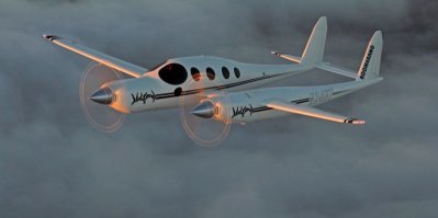 Самолет "Бумеранг". Построил Берт Рутан. Ассиметричный самолет.  Отлично управляется. При остановке любого двигателя техника пилотирования, практически, не меняется. Построен в единственном экземпляре в 1996 году. Летал на различных авиашоу до 1998 года. Затем до 2011 года пылился в ангаре. Потом был отреставрирован и иногда всплывает на различных авиашоу.