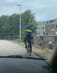 Во время трансляции велогонки в Испании вертолет случайно запечатлел целую плантацию конопли