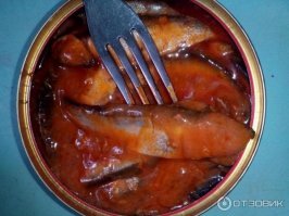 Вот пища богов, с черным хлебушком если еще, то вообще... Жаль,что наш, таганрогский консервный завод не пережил "святых 90-х", пропала и килька,которая готовилась по уникальному рецепту..Сейчас уже не то...Говорят, рецепты в свое время, технолог нашего завода продала в Мариуполь..но до тамошней кильки теперь не добраться, что б сравнить...