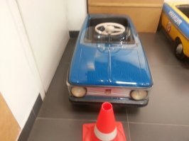 Был такой, жаль не сберег.....