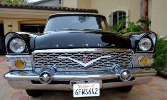 Дохрениииища таких статей, как находят наши всякие старые Волги, Чайки и т.д. и восстанавливают их. И зарубежных статей тоже. Там не мало коллекционеров и ценителей советского автопрома.