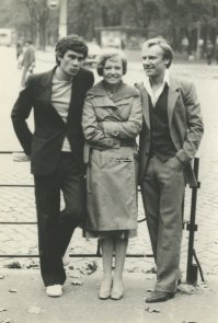 Папа Брата и Брата 2 с почитателями своего таланта..