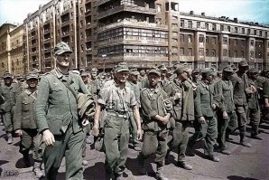 ....так ты за деньги здесь гадишь или по велению своей гнилой душёнки?