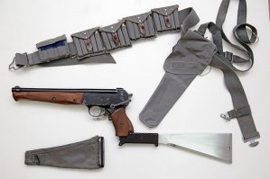 Нож с пистолетом канешна круто, но пистолет с ножом ваще баска!