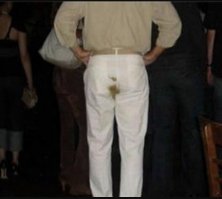 Когда надел белые брюки на гламурную тусу, а получилось не очень хорошо...