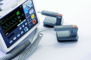 "...Ил-96   советский и российский пассажирский широкофюзеляжный самолёт для авиалиний средней и большой протяжённости, спроектированный в КБ Ильюшина в конце 1980-х годов..."