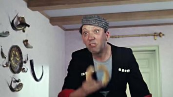 В Индии две жены напали на мужа за попытку обзавестись третьей