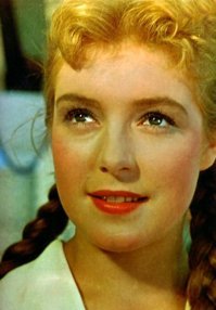 А у тебя подруги, Зин,  
Все вяжут шапочки для зим...
От ихних скучных образин
Дуреешь, Зин.

  Как, Вань? А Лилька Федосеева  
Кассирша из ЦПКО?
Ты к ней всё лез на новоселии.
Она так очень ничего.