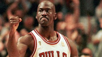 Перевернутый логотип команды Chicago Bulls напомнил пользователям Сети нечто неприличное
