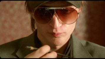 В Белоруссии парень перед разводом отравился грибами