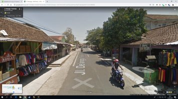 а вот ГЛАВНАЯ УЛИЦА - за забором этой дыры - на фото 2 отеля в которых и будут жить посетители этой дыры . вообще для тех уто не в теме есть такой блогер Виталий Дан - у него есть видео об этом мерзком месте