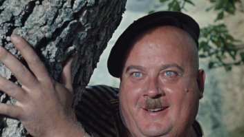 Посмотрите, во что золотые руки превратили эту груду металлолома