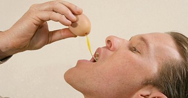 Птица у меня своя, с варкой не заморачиваюсь.