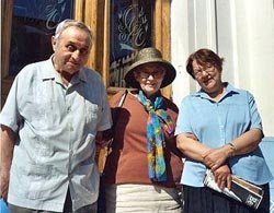 Аркадий Зерский

Молодой человек, мы Русские, не обманываем друг друга)