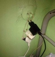 А тут, я думаю, просто дело происходит в камере.