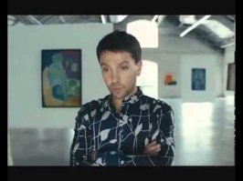 Смотрю на фото: кормят кур. Читаю подпись: кормление кур.