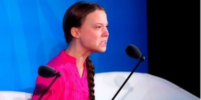 это шведка жути на них нагнала ?