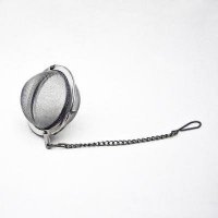 Покупайте ситечко, и заваривайте листовой чай, с какими хотите добавками))