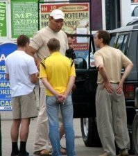 15 проблем, о которых не рассказывают девушки и парни маленького роста