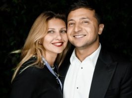 Ленка Зеленская тоже не самая страшная.....