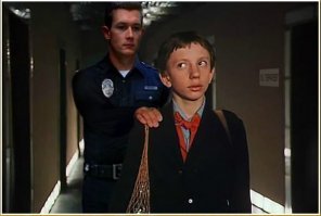 12 советских актрис, которые мастерски сыграли в кино школьниц