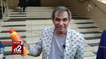 Приятнава апетиту, тётенька.